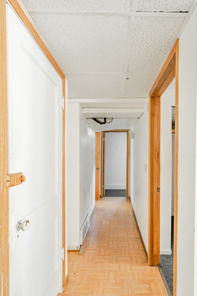 Foto del edificio - 804 1/2 W 18th St