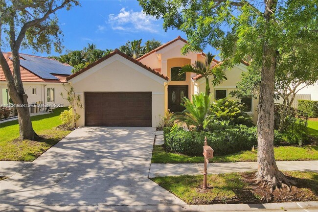 Building Photo - 204 Cameron Dr