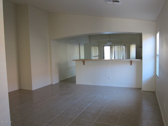 Building Photo - 2992 W Jasper Butte Dr