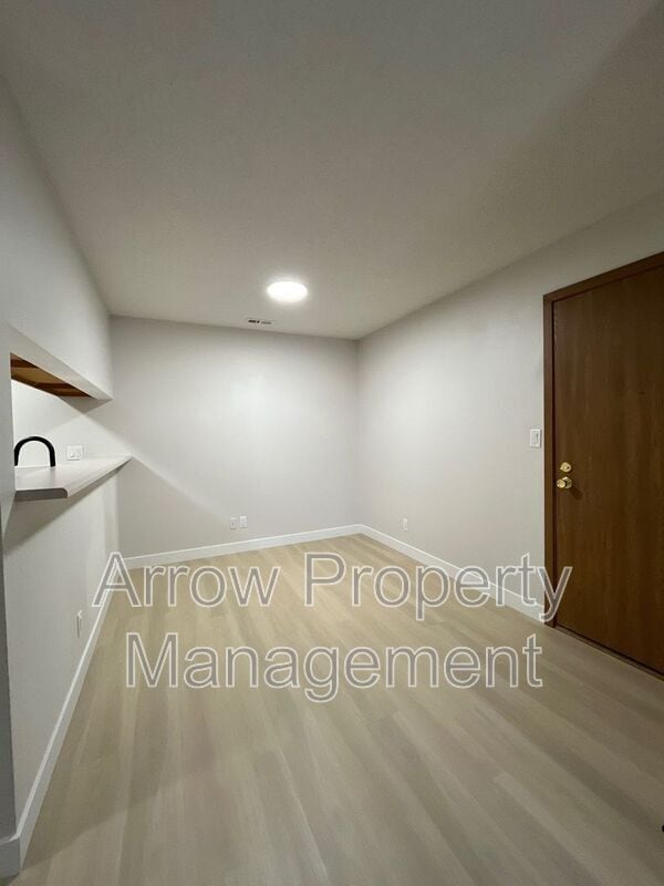 Building Photo - 2340 N 44th St