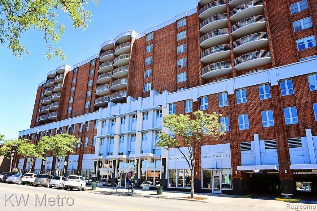 Primary Photo - 411 S Old Woodward Ave