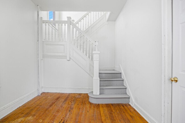 Foto del edificio - 3415 Enslow Ave