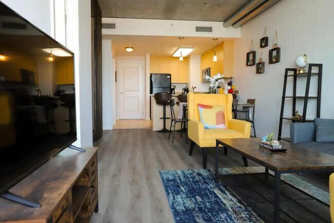 Foto del edificio - 1080 Park Blvd