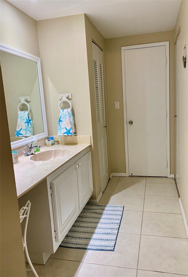 Foto del edificio - 1541 S Ocean Blvd