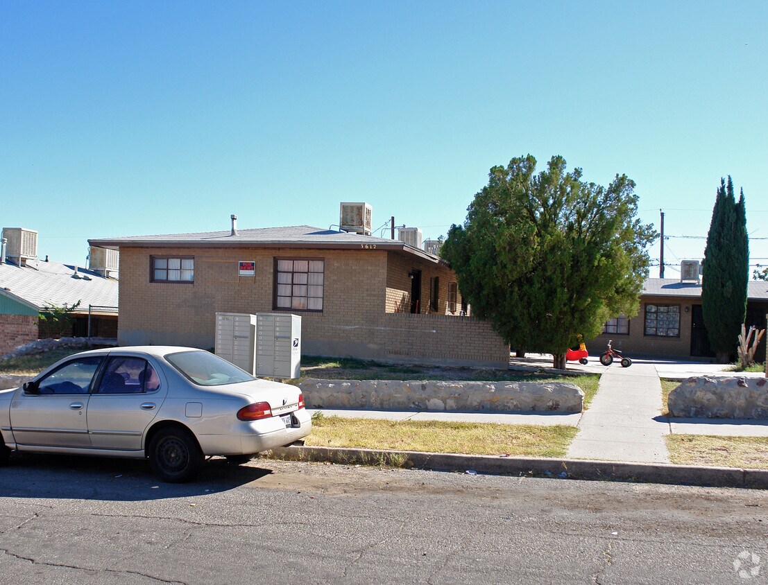 Building Photo - 3612 Lincoln Ave