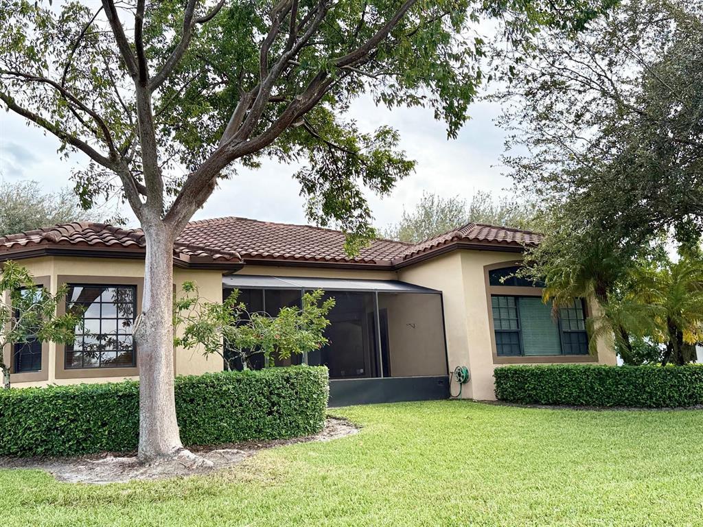 Foto del edificio - 3530 NW 87th Ave