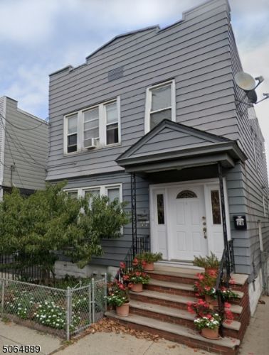 Primary Photo - 28 Schuyler Ave