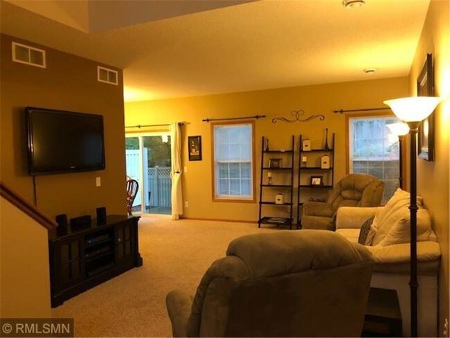 Foto del edificio - 7713 Elm Grove Ave