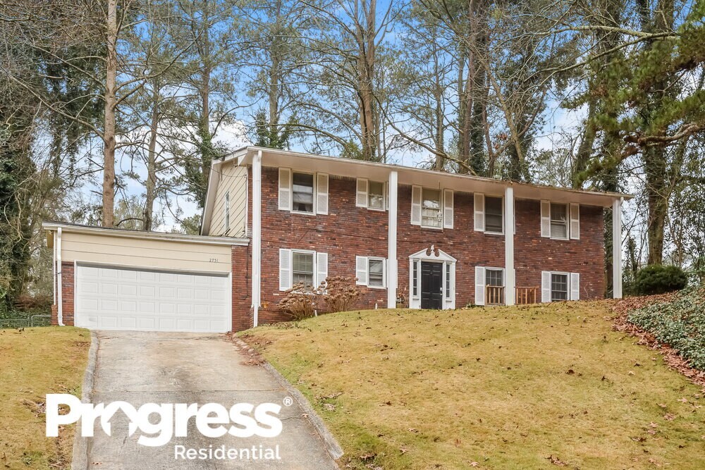 2751 Scenic Terrace, East Point, GA 30344 House Rental in East Point