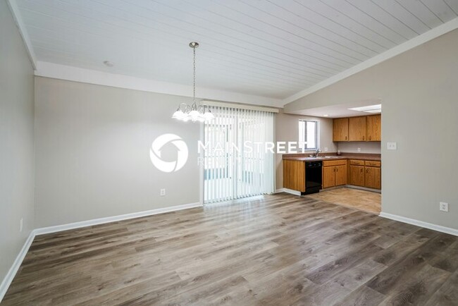 Foto del edificio - 4212 E Temple Heights Rd