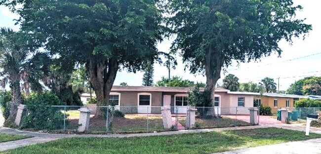 Photo - Your Next Home Awaits! Spacious Living in a Prime Lauderhill Location