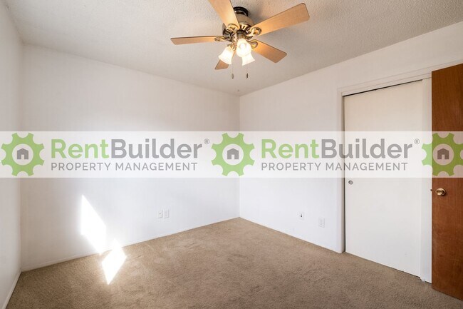 Foto del edificio - 14104 Turner Pl NE
