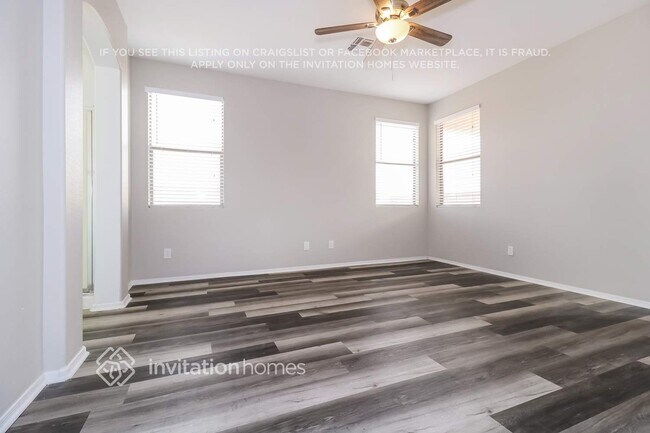 Foto del edificio - 12420 W Woodland Ave