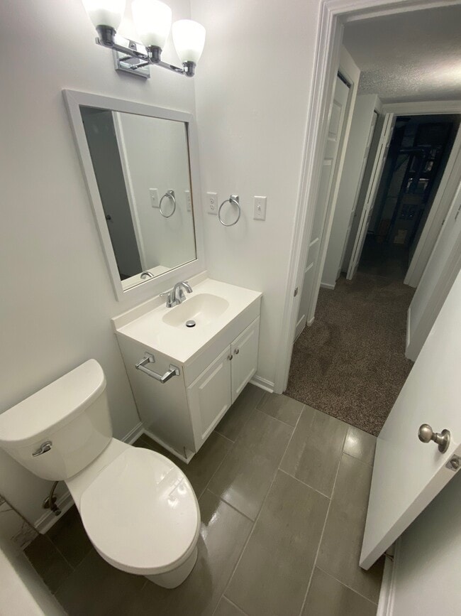 Bathroom - 291 Prairie Dr