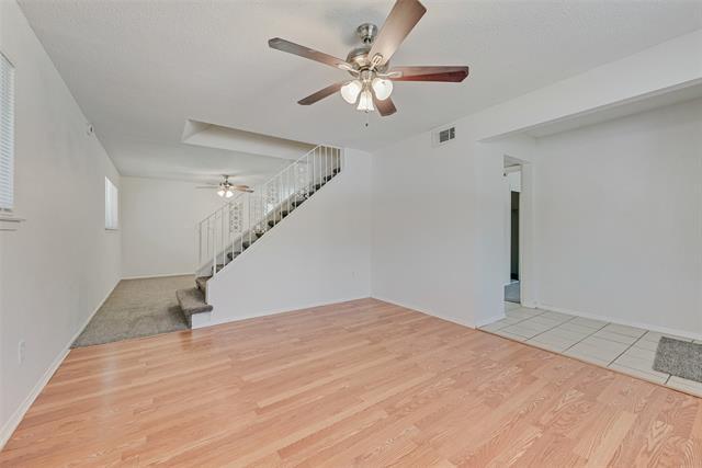 Foto del edificio - 333 Lena Ln