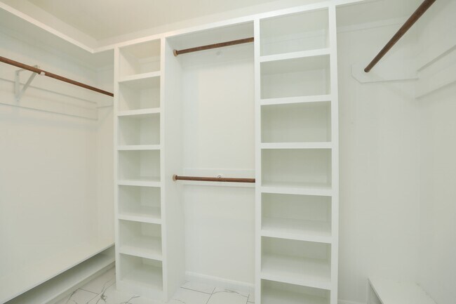 Building Photo - 13506 Charwell Crossing Ln