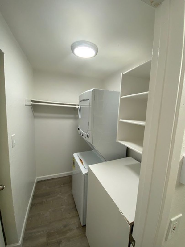 Foto del edificio - 122 Lilly Rd NE