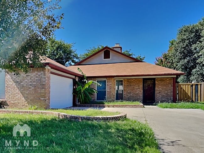 Building Photo - 2209 Markland St