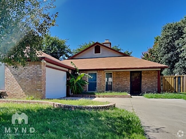 Building Photo - 2209 Markland St