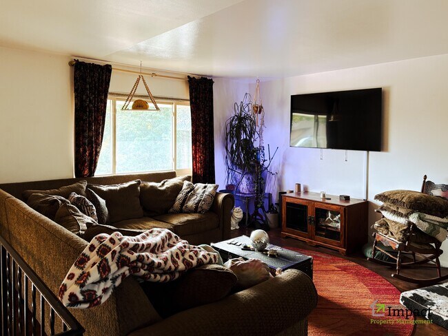 Foto del edificio - 2010 Wooten Ln