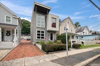 Building Photo - 97 Pine Hollow Rd