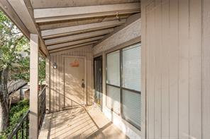 Foto del edificio - 5711 Sugar Hill Dr