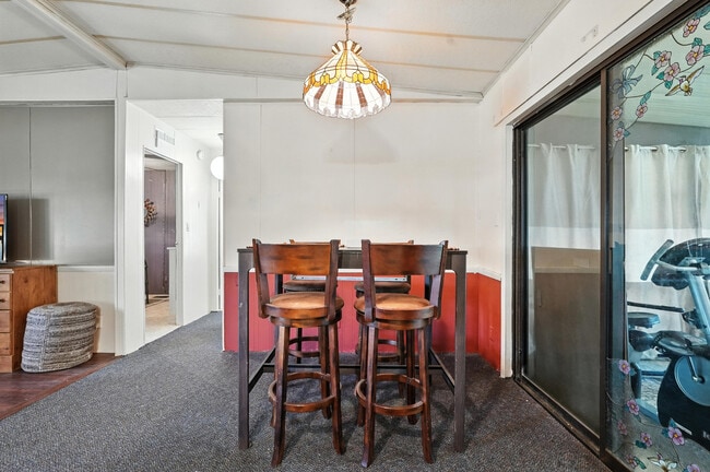 Building Photo - 163 Buchanan Cir