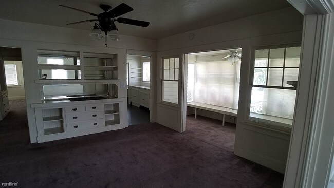 Building Photo - 167 H St