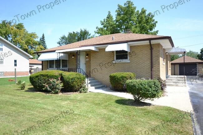 Building Photo - 1307 Colorado Ave