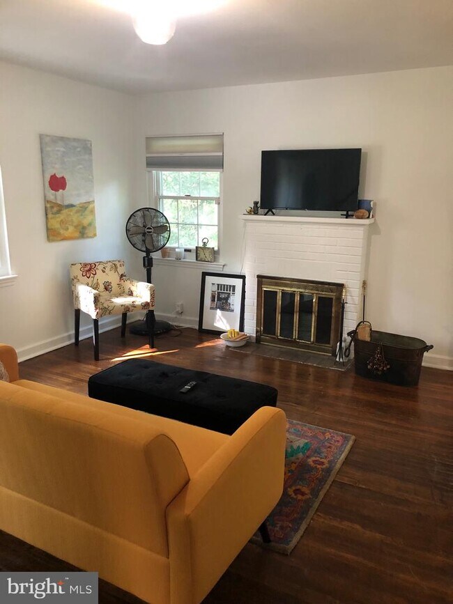 Foto del edificio - 653 Shoemaker Ln