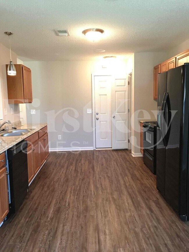 Foto del edificio - 120 Pointer Dr