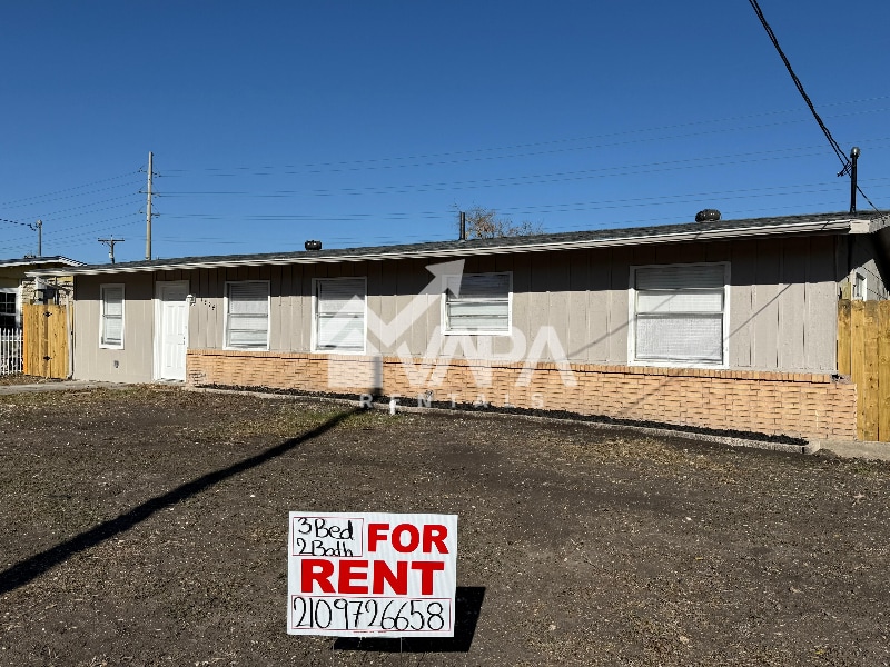 Photo - 1994 Springvale Dr (San Antonio, TX)