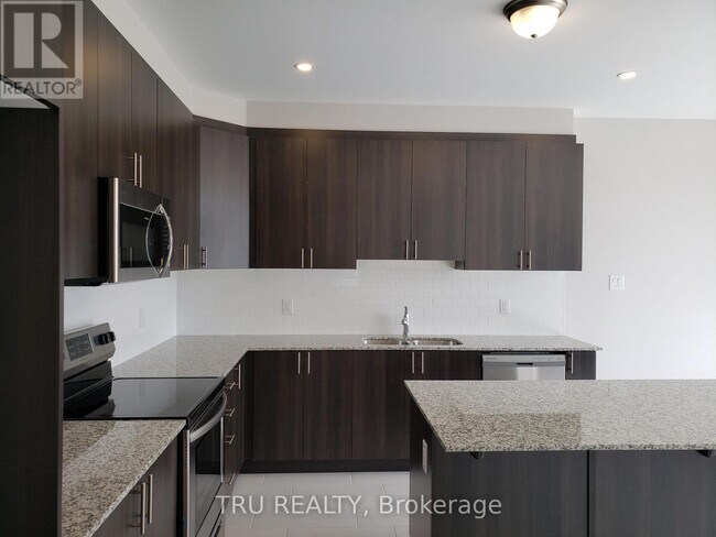 Photo du bâtiment - 176 Cranesbill Rd