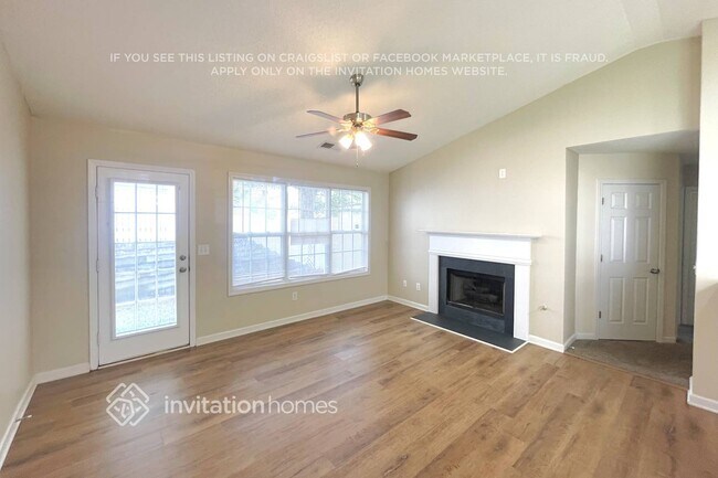 Foto del edificio - 122 Greystone Cir