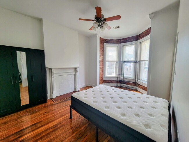 Foto del edificio - 910 W Clay St