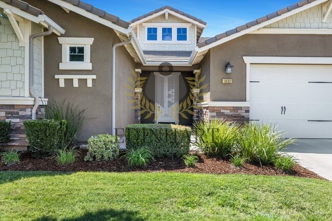 Foto del edificio - 1632 N Broadbent Ln