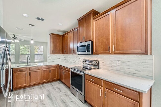Building Photo - 10138 Divine Breeze