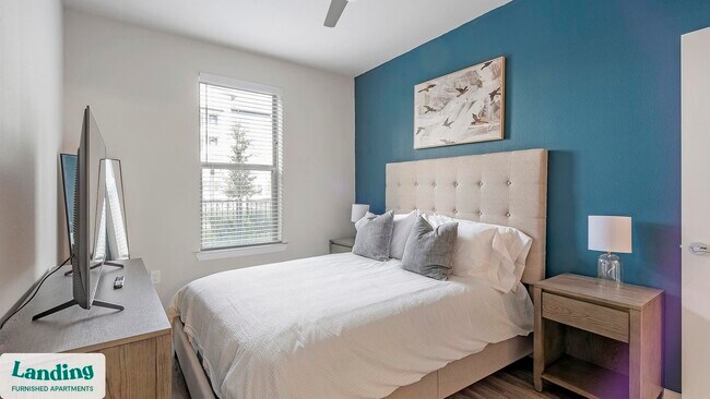 Building Photo - 14015 Univ Pass