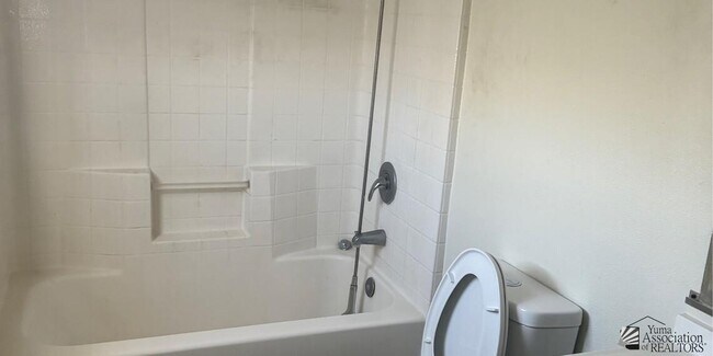 Foto del edificio - 803 W Sunflower St