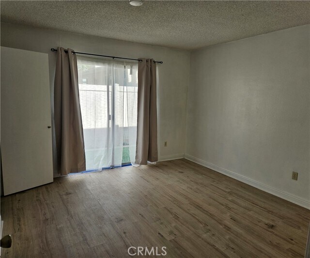 Foto del edificio - 2891 Canyon Crest Dr