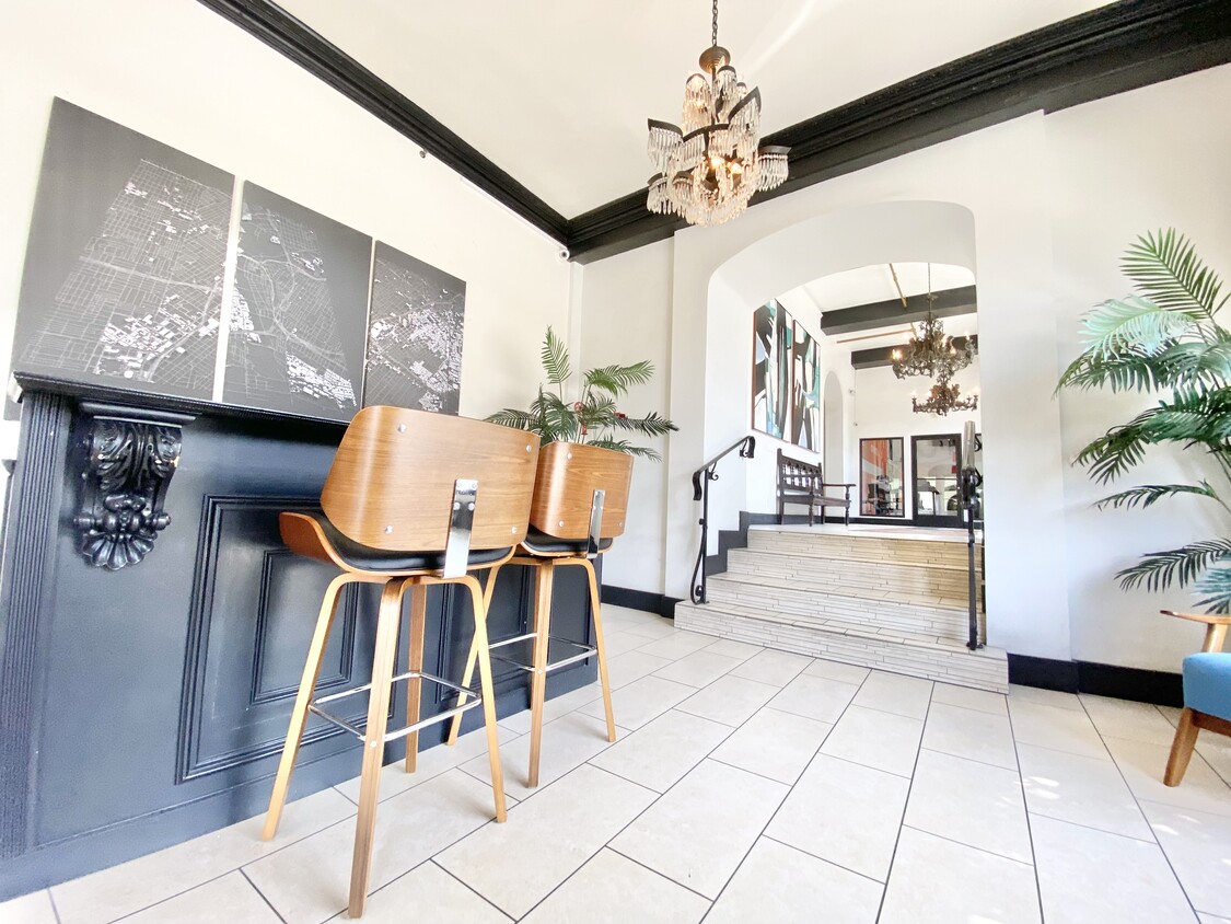 Foto principal - 4077 West 3rd St. Los Angeles, CA 90020