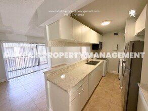 Building Photo - 4405 Treehouse Ln
