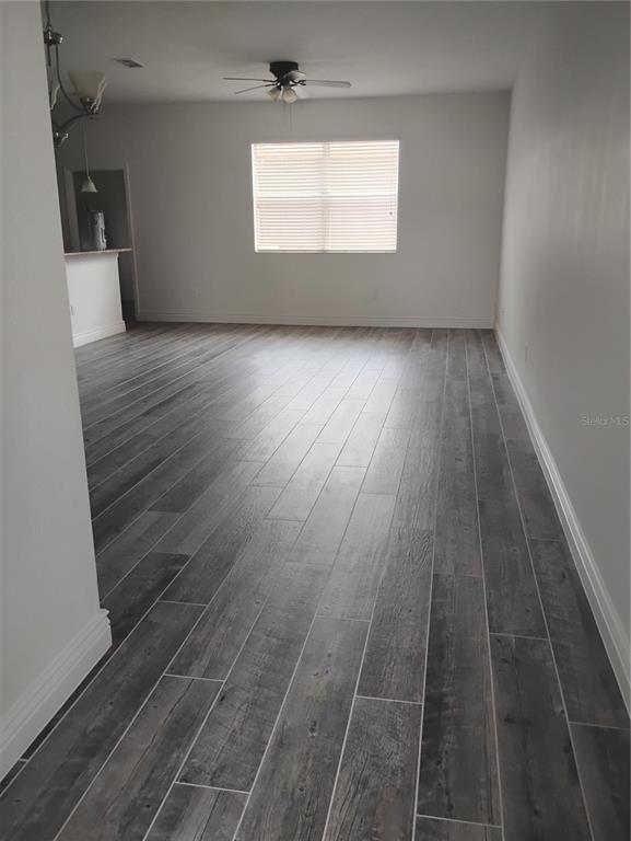 Foto del edificio - 12844 Strode Ln