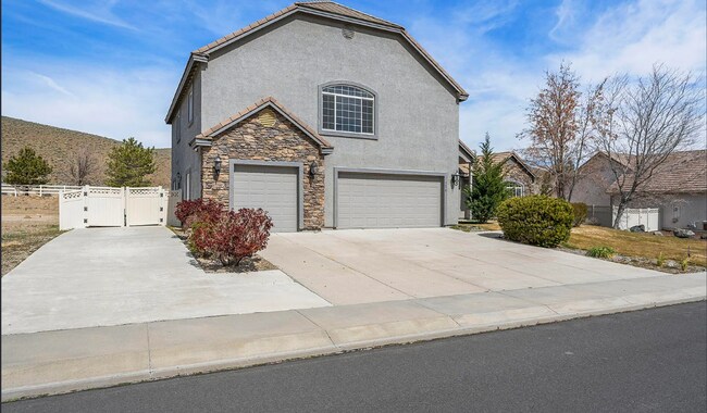 Building Photo - 134 Denio Dr