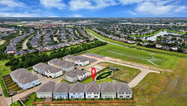 Building Photo - 1514 Colonial Gorge Dr