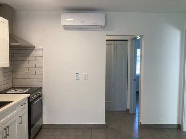 Foto del edificio - 3205 Broadway
