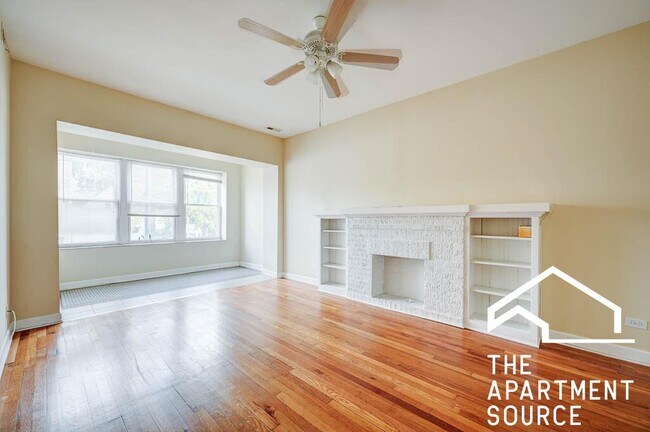 Foto del edificio - 4546 N Western Ave