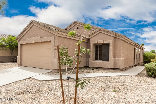 Building Photo - 24276 N High Dunes Dr