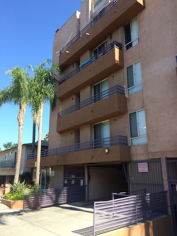 Building Photo - 6510 La Mirada Ave