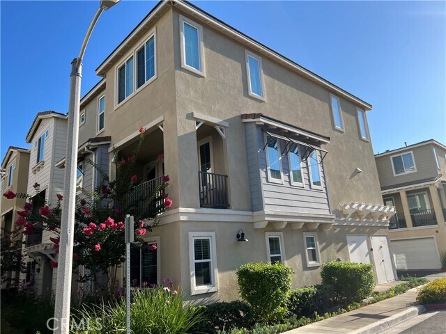 Foto del edificio - 2734 Valor Ln